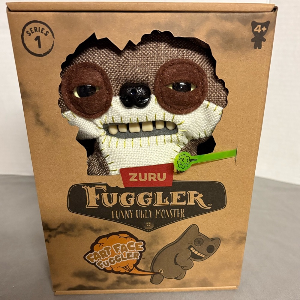 ZURU Fuggler Funny Fart Face Ugly Monster Plush - Suspicious Fox Chase